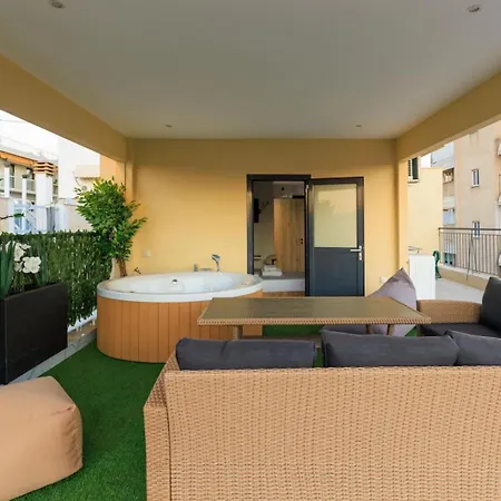 Aiolos Rooftop Juccuzi With View Near New Smyrni Square-2